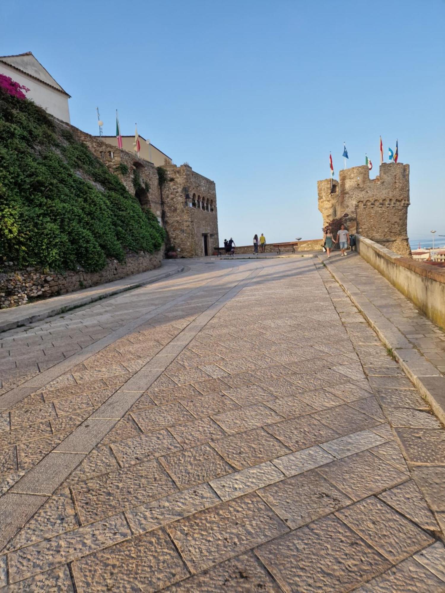 K&K Room Duomo1 Termoli Exterior foto